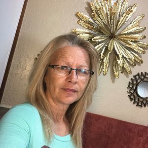 Meet your Posher, Twila